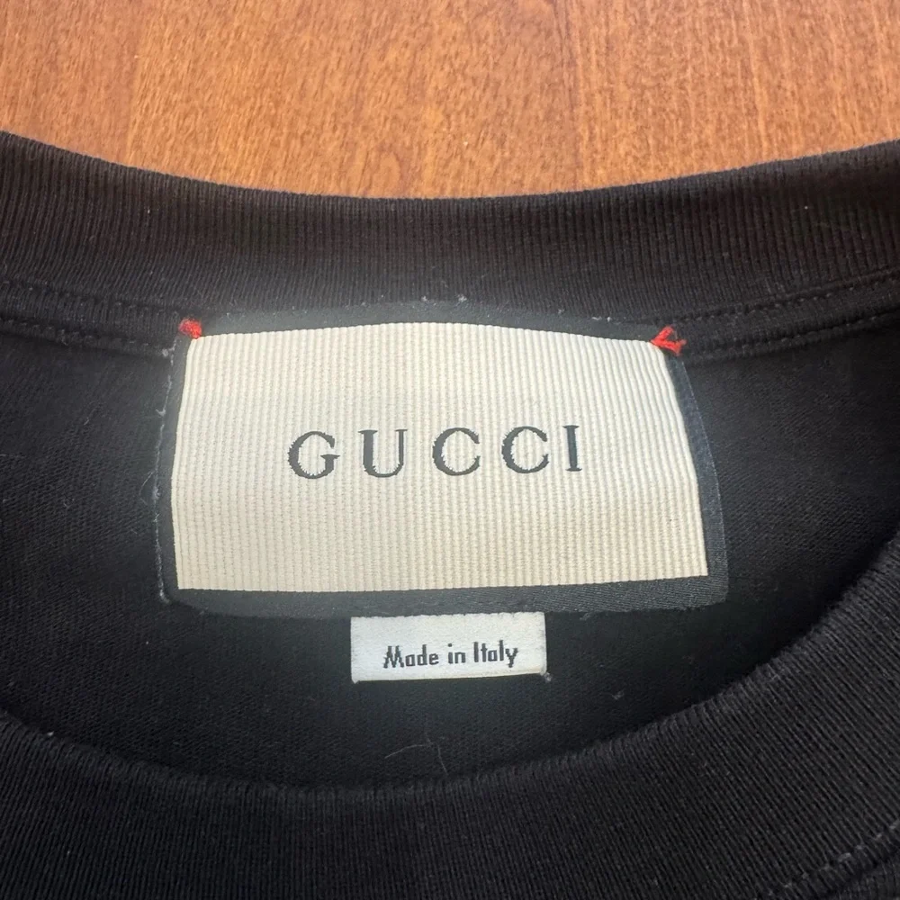 Gucci Black Tee with Red and Green Accents - Picture 3 of 5